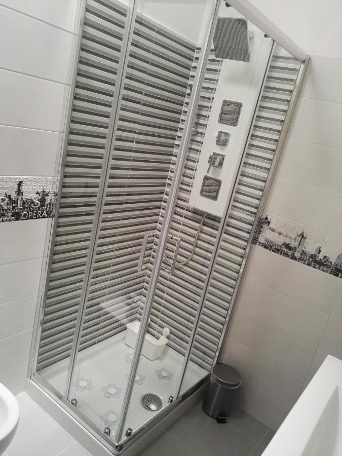 B&B Black-And-White Gallipoli Exterior foto